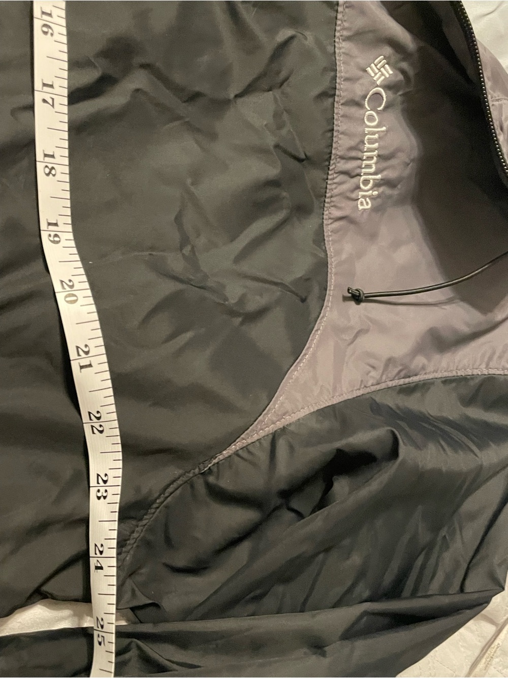 Columbia Two-Tone Black and Gray Windbreaker Jacket - Picture 8 of 15